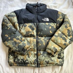 TNF Camo Nuptse